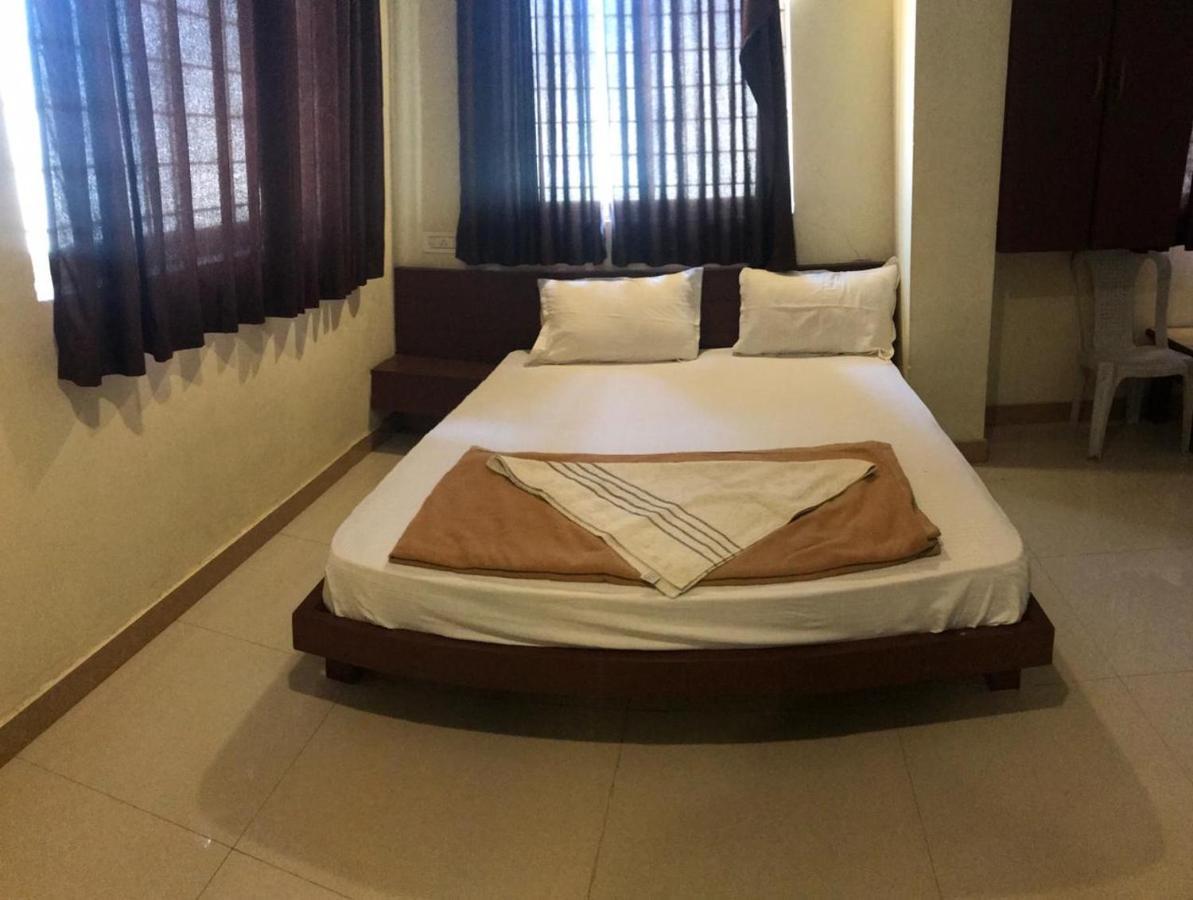 Staymaker Bright Palace Residency Shimoga Eksteriør billede