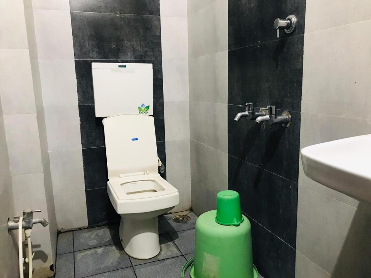 Staymaker Bright Palace Residency Shimoga Eksteriør billede